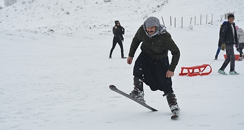 Urfa'da kayak sezonu açıldı