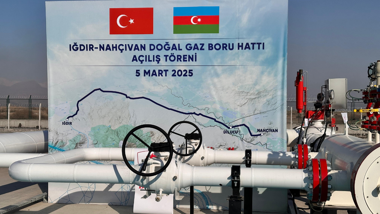 Iğdır-Nahçıvan Doğal Gaz Boru Hattı Açıldı