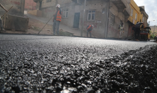 Eyyübiye’de Asfalt Atağı Devam Ediyor