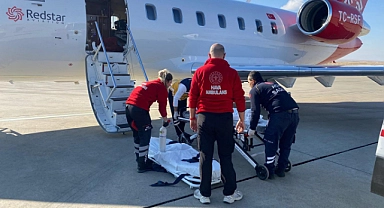 ŞANLIURFA'DA 2 YAŞINDAKİ ÇOCUK UÇAK AMBULANSLA ANKARA'YA SEVK EDİLDİ