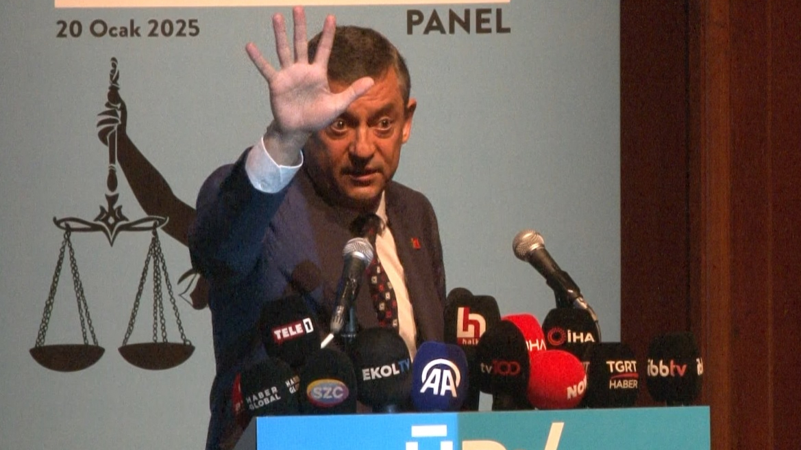 ÖZGÜR ÖZEL: “CUMHURİYET HALK PARTİSİ SEÇİME HAZIR”