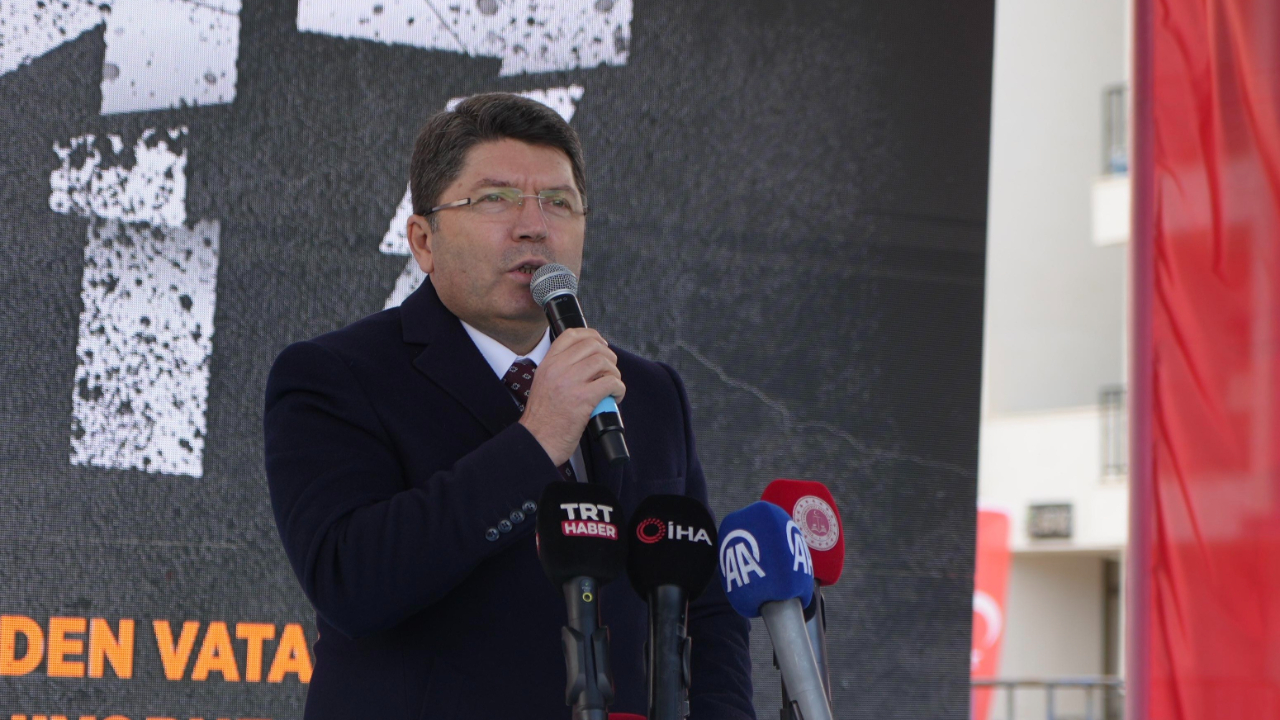 BAKAN TUNÇ: "CUMHURBAŞKANIMIZ HER KABİNE TOPLANTISINDA BİZE DEPREM BÖLGESİNİ SORDU"