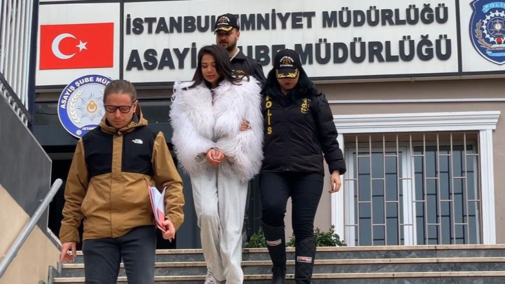 FENOMEN MERVE TAŞKIN'A 'EV HAPSİ' KARARI