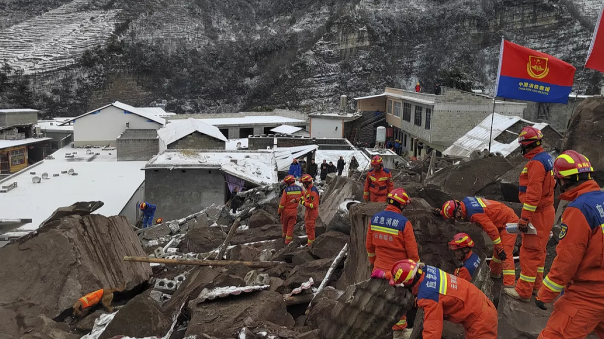 ÇİN'DE HEYELAN FELAKETİ: 10 ÖLÜ, 19 KAYIP