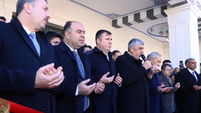 TBMM Eski Başkanı Bülent Arınç, Şanlıurfa'da Cami Açılışına Katıldı.