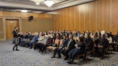 Otel Çalışanlarına Alzheimer Eğitimi Verildi