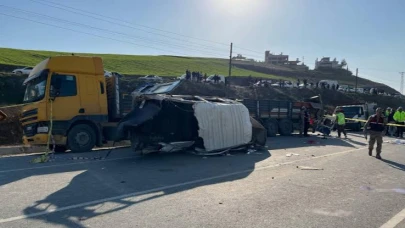 Son Dakika! Hatay'da Feci Kaza: Çok Sayıda Ölü Ve Yaralı Var