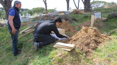 Babaları Tarafından Öldürülen Bebekler Aynı Tabutta