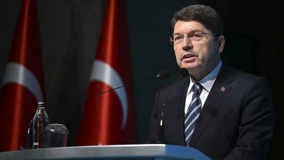 Bakan Tunç: 'Kaos Ortamı Çıkarmaya Çalışıyorlar'