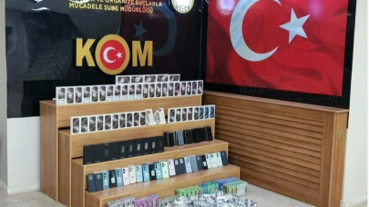 Urfa'da 7.4 Milyon TL Değerinde Kaçak Telefon Ele Geçirildi