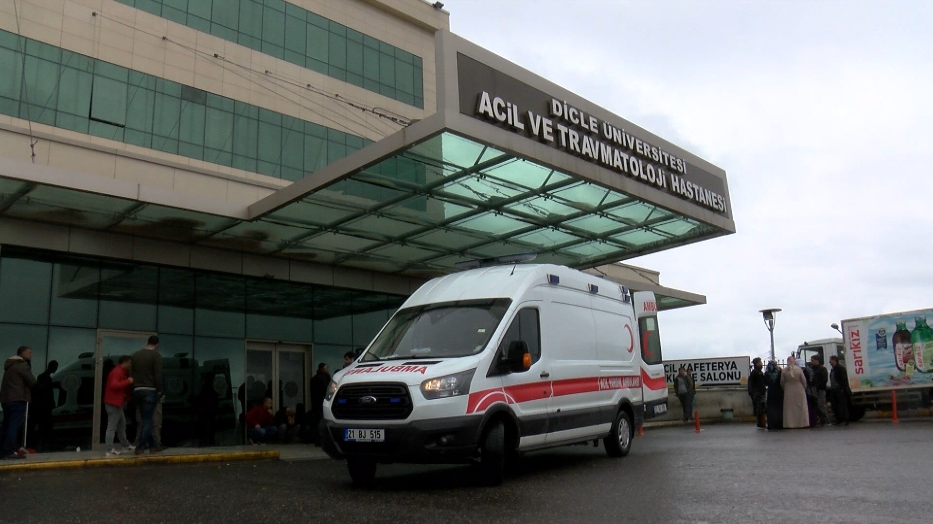 İki grup arasında silahlı kavga: Kanlı bitti